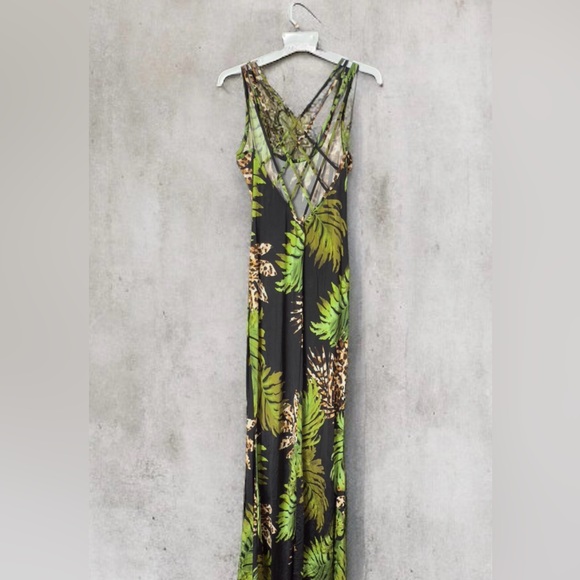 KIMCINE CURVE Tropical Print Maxi Dress with Slit size L - Picture 2 of 4